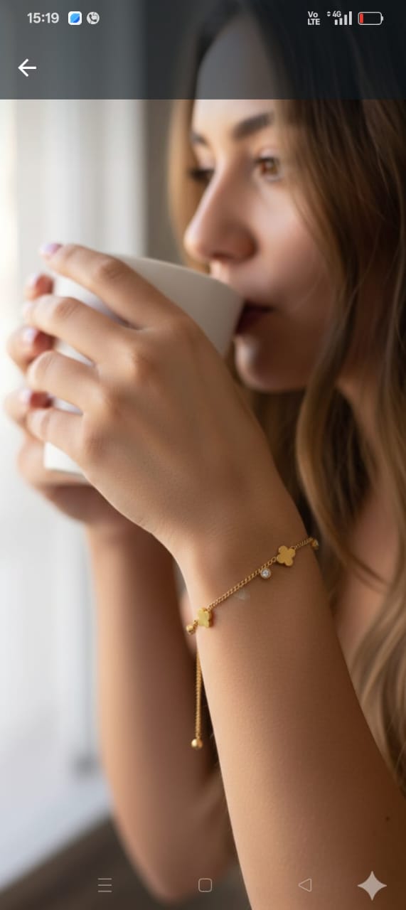 Clover Charm Bracelet