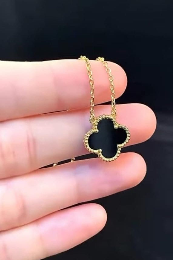 Clover Necklace
